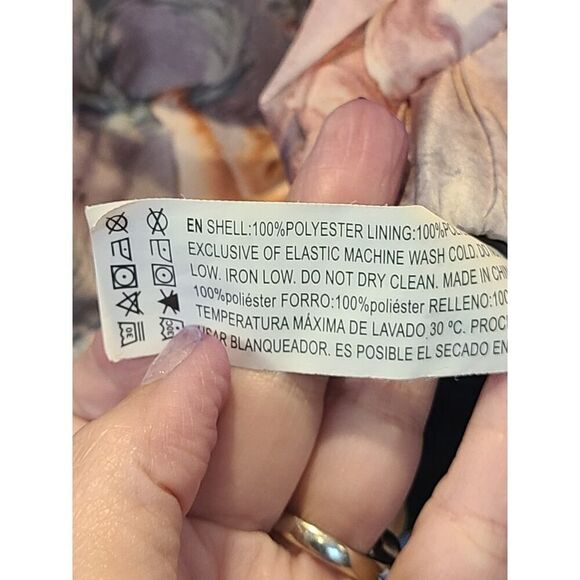 Forever21 Cherub Angel Puffer Jacket All Over Print Renaissance Fantasy | S EUC - Picture 10 of 11